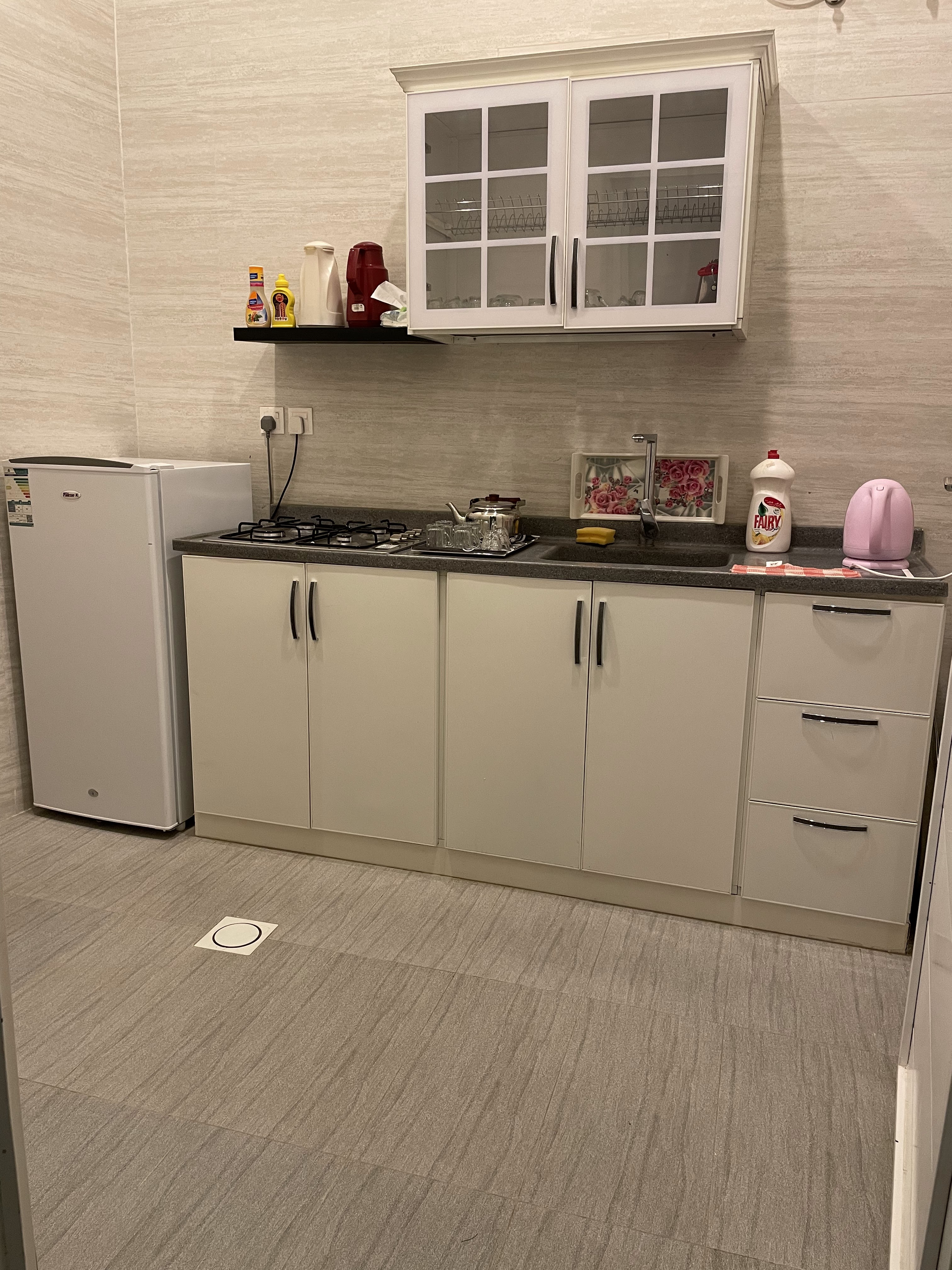 للتواصل واتساب